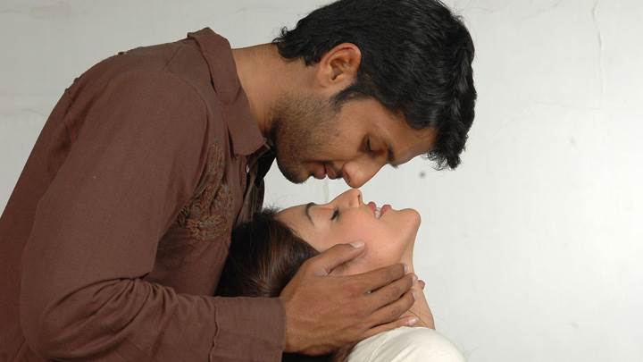 Kajal Aggarwal And Nitin Romantic Photoshoot – Aatadista